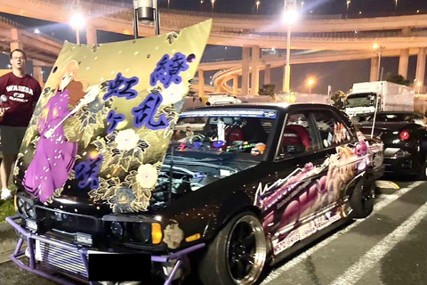 tokyo:Daikoku PA JDM Car Meeting by Ferrari/Maserati/VIP VanTokio: Wycieczka samochodowa Daikoku PA w Ferrari California