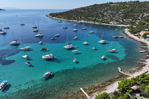 Excursion sur trois îles avec boissons à Krknjaši Blue LagoonLagon bleu divisé