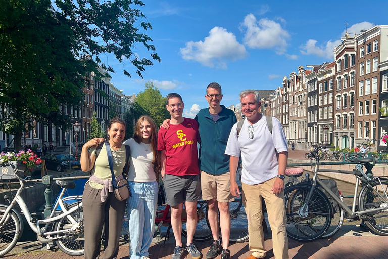Amsterdam: Small Group Walking Tour with Fun Guide Walking Tour in Amsterdam with Enthusiastic and Fun Guide