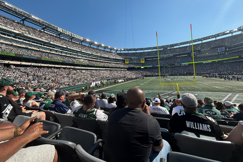 New York: New York Jets Football Game at Metlife Stadium Sideline