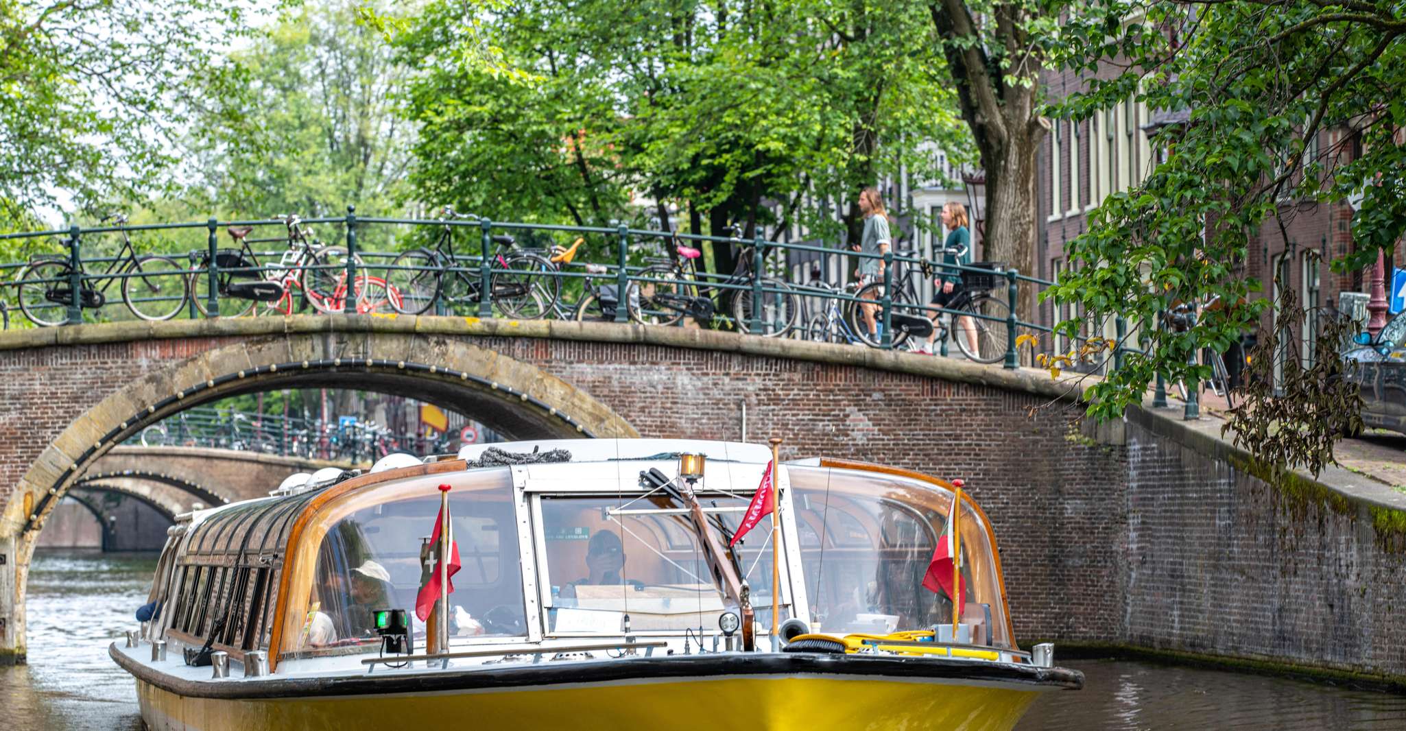 Amsterdam: Heated Canal Cruise Including Audioguide photo 7