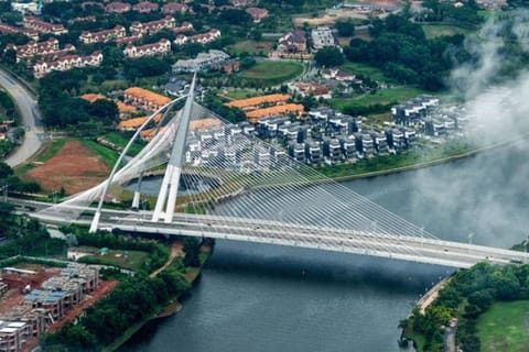 Kuala Lumpur: City Sights with Putrajaya Exploration