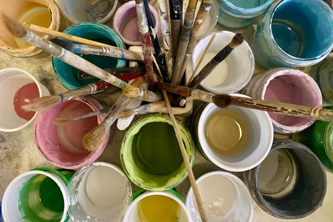 اصنع سيراميكك الصقلي المصنوع من حجر إتنا لافا واصطحبه إلى منزلك