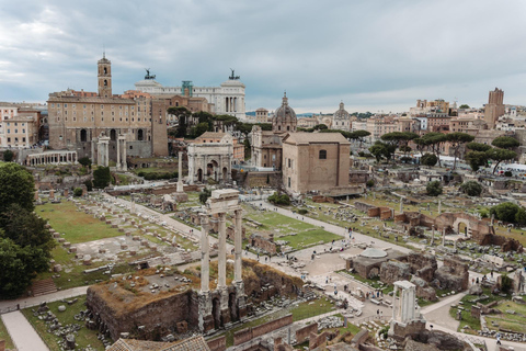 Rome: Colosseum, Vatican Museums & Historic Center in a Day Private Tour - Colosseum, Vatican Museums & Historic Center