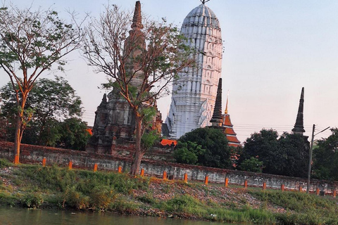 Twilight Tour of Ayutthaya: Big Buddha & Scenic Boat Ride "Twilight Tour of Ayutthaya: Big Buddha & Scenic Boat Ride"