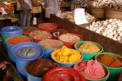 Mombasa: Fort Jesus, Old Town Art, Food and Spice Tour