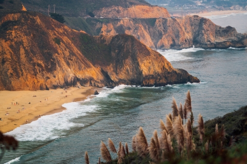 La beauté de la côte : La PCH et la visite audioguide de 17 miles