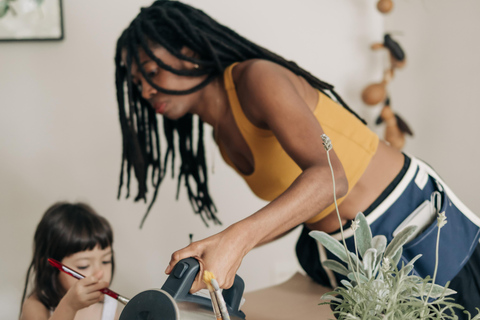 Paint & Sip Tea: Botanical Illustration in São Paulo Studio