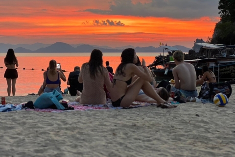 Krabi: Phi Phi & 4 Islands Sunset Bootstour