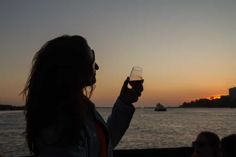 Porto: Port Wine Sunset Boat Tour 