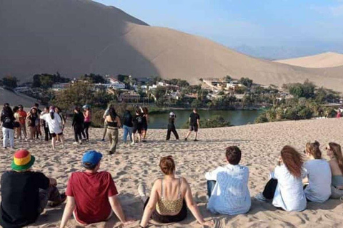 Vanuit Lima: Ballestas Eilanden, Huacachina en Wijnroute