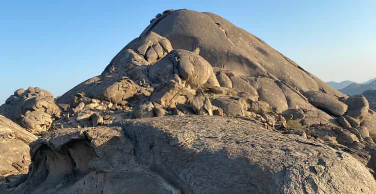 Jeddah: Moon Mountain Guided Hiking Tour with Snacks photo 3