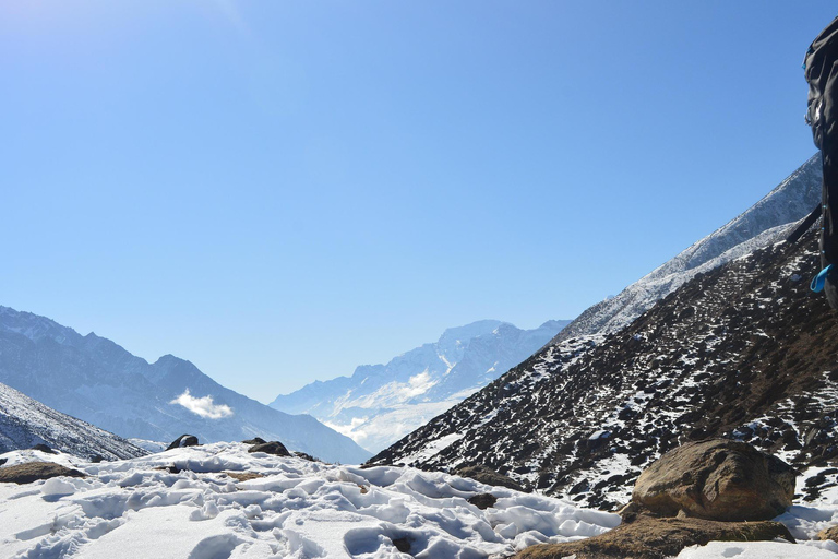 Kathmandu: Khumai Danda Trek with Meals and Guide