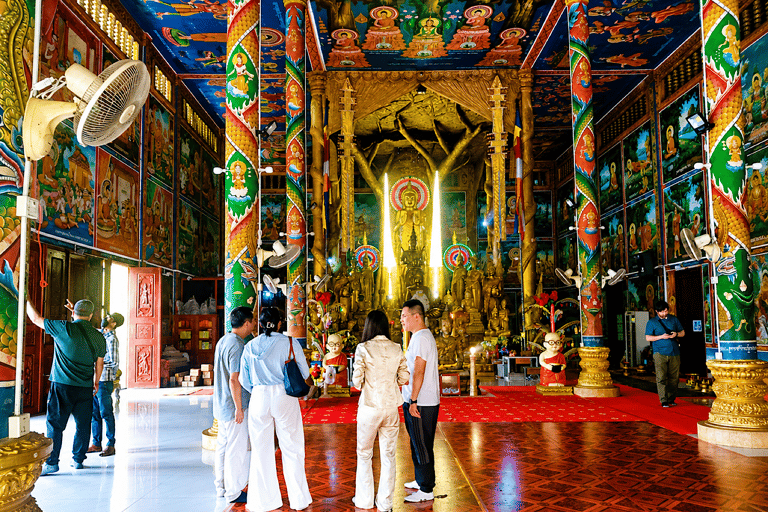 Phnom Penh: Silk Islands, Mekong River Life & Golden Temple Afternoon: Private Tour by Tuk-Tuk -English-Speaking Driver