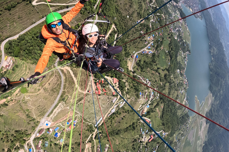Pokhara: Tandem Paragliding Flight with GoPro Photos Cloud Buster – 35 to 40 minutes