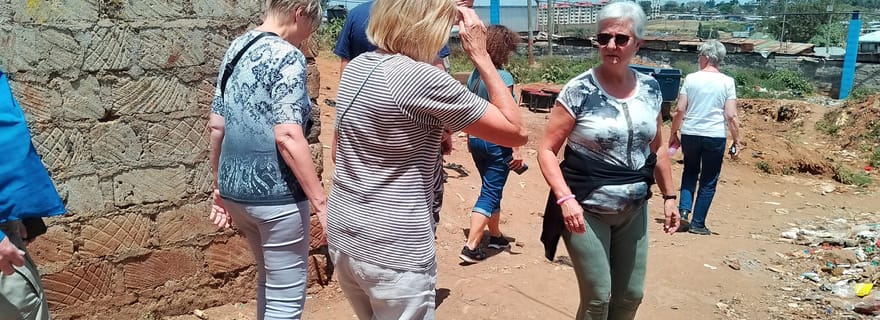 Nairobi : visite du bidonville de Kibera avec un habitant de la ville