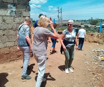 Nairobi: Kibera Slum storytelling tour with a Local