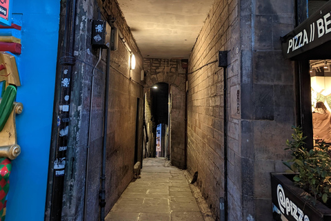 Edinburgh: Ghosts, Mysteries, and Witches Tour