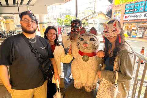 Tokyo: Gotokuji Cat Temple, Shinjuku Cat Cafe & 3D Cat Tour