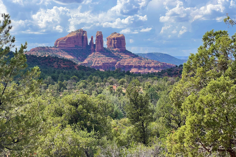 Bell Rock Hike: Vortex, Views & Spiritual History of Sedona