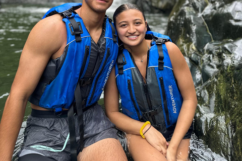 San Juan : Aventure sur le toboggan aquatique d'El Yunque avec transport