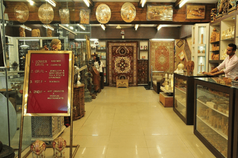 Geführte Shopping Mumbai Tour: Gruppen-Kreuzfahrt-Ausflug