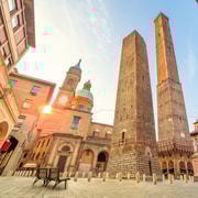 Bologna: guided tour in a small group