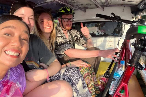 Ayutthaya: Colorful of Ayutthaya bicycle tour