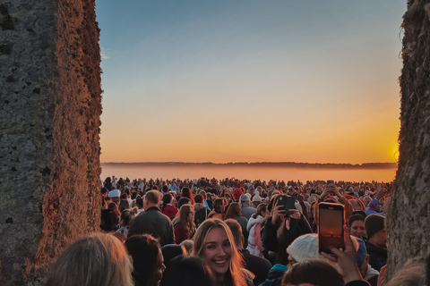 From London: Stonehenge Summer Solstice Sunrise Tour