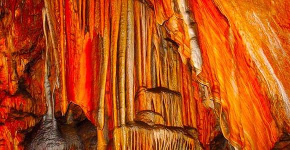 Alanya: Jeep Safari Dim Cave & Dim River with Lunch