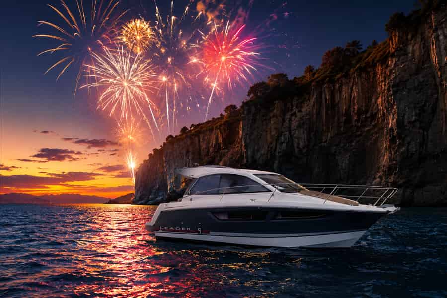 Funchal: Yacht-Bootsfahrt mit Feuerwerk am 20.06. und 27.06.. Foto: GetYourGuide