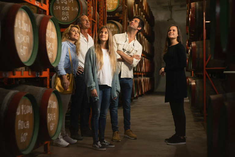 Grande Canarie : visite culinaire, distillerie et déjeunerGrande Canarie : visite culinaire avec visite de la distillerie et déjeuner