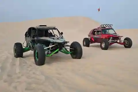 Katar: Wüstensafari mit Buggy und Fahrer