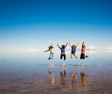 From La Paz to Atacama: Uyuni Salt Flats 4-Day Tour