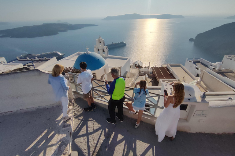 Santorini: Tour privato di un giorno intero con una guida locale