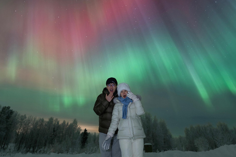 Rovaniemi: 5-star Northern Lights Tour + Pro Photos & Videos Aurora Hunting Photo Tour - another best seller ♥︎♥︎♥︎♥︎♥︎