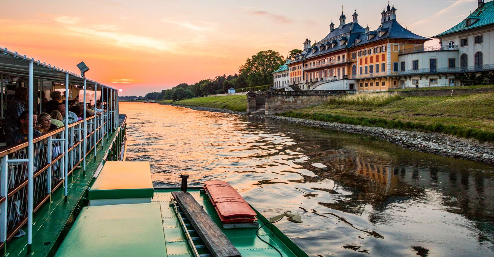 Dresden, Elbe River Cruise to Pillnitz Castle - Housity