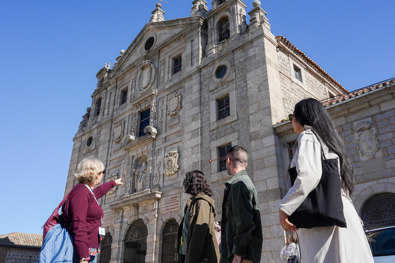 Madrid: Avila with Walls and Segovia with Alcazar Ávila and Segovia with monuments Spanish Preferred