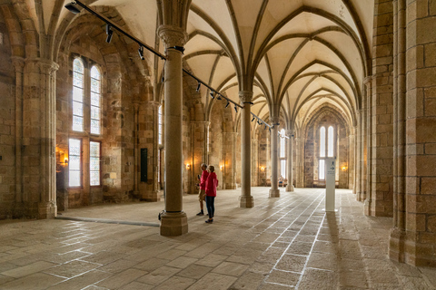 De Paris: Viagem de 1 dia ao Mont Saint Michel com um guiaDe Paris: excursão de um dia ao Mont Saint Michel com um guia