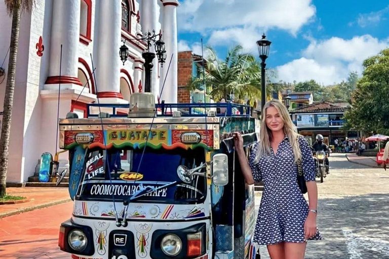 Guatape in Action Tour; Jetski or Wakeboard Adventure!! Piedra del Peñol