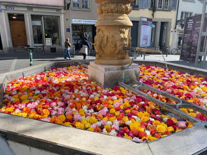 Zurich City Essential Walking Tour with Polybahn: 5 hours