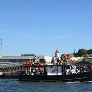 Cascais: Sunset Cruise to Lisbon with Open Bar