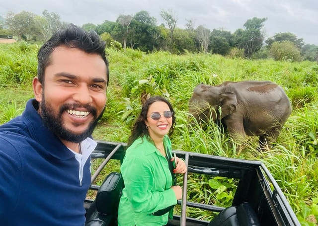 Privétour van Kandy naar Sigiriya en Minneriya Safari Dagtour