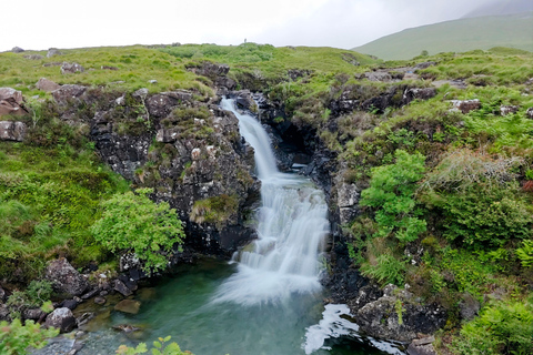 Isle of Skye Tour mit Fairy Pools und Talisker Distillery