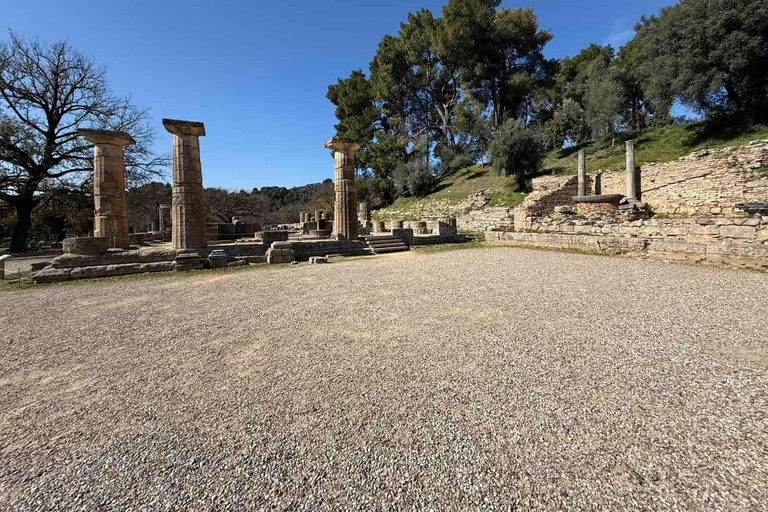 Katakolo: Ancient Olympia Tour with Food and Drinks