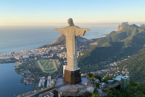 Rio de Janeiro: 25 Min Helicopter Christ the Redeemer