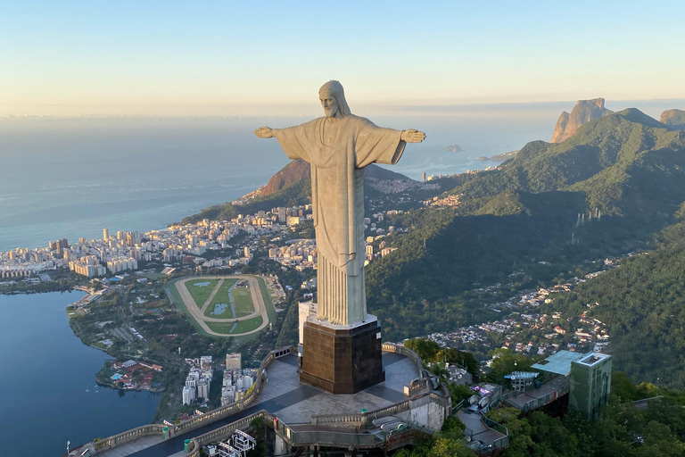 Rio de Janeiro: 25 Min Helicopter Christ the Redeemer