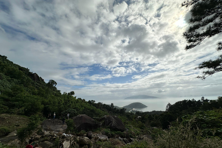 Hoi An do Quy Nhon prywatnym samochodem z profesjonalnym kierowcą