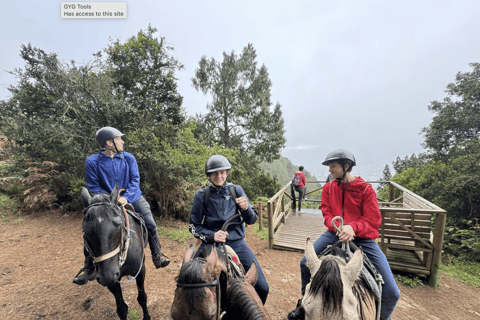 Bogotá: Guided Horseback Riding Tour with Snack