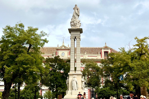 Seville: Private City Walking Tour